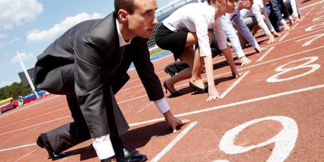 QUE CRITÉRIOS USAR AO CONTRATAR UMA AGÊNCIA SEGUNDO E ENTREPRENEUR