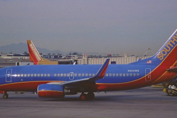 COMPANHIA AÉREA CANCELA VOOS, CULPA SINDICATO E PIORA A CRISE