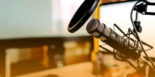 Podcast como ferramenta de entretenimento e jornalismo Podcast-como-ferramenta-de-entretenimento-e-jornalismo